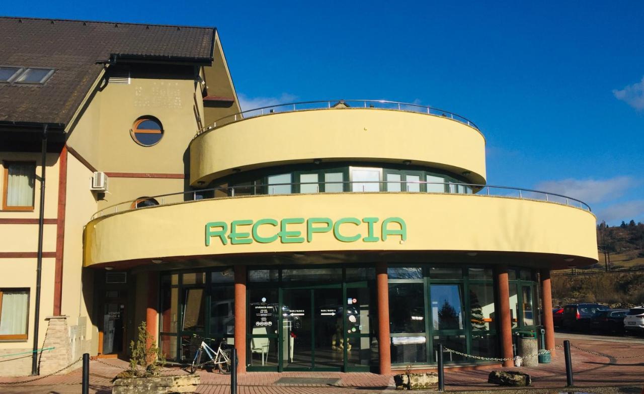 Apartman Bešeňová Exteriör bild
