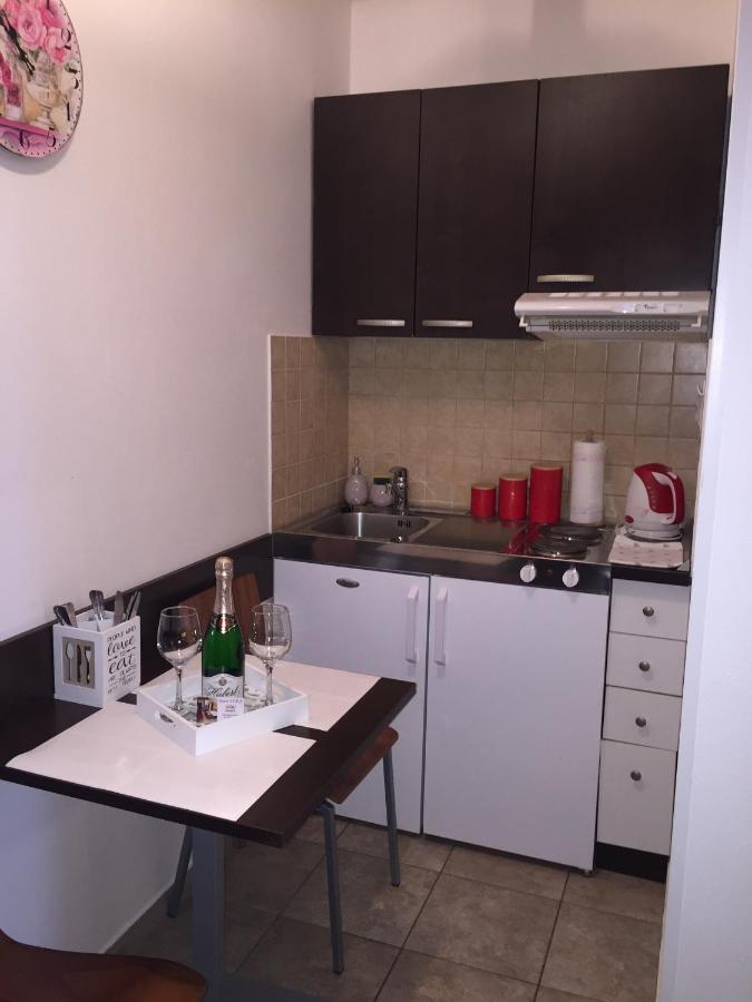 Apartman Bešeňová Exteriör bild