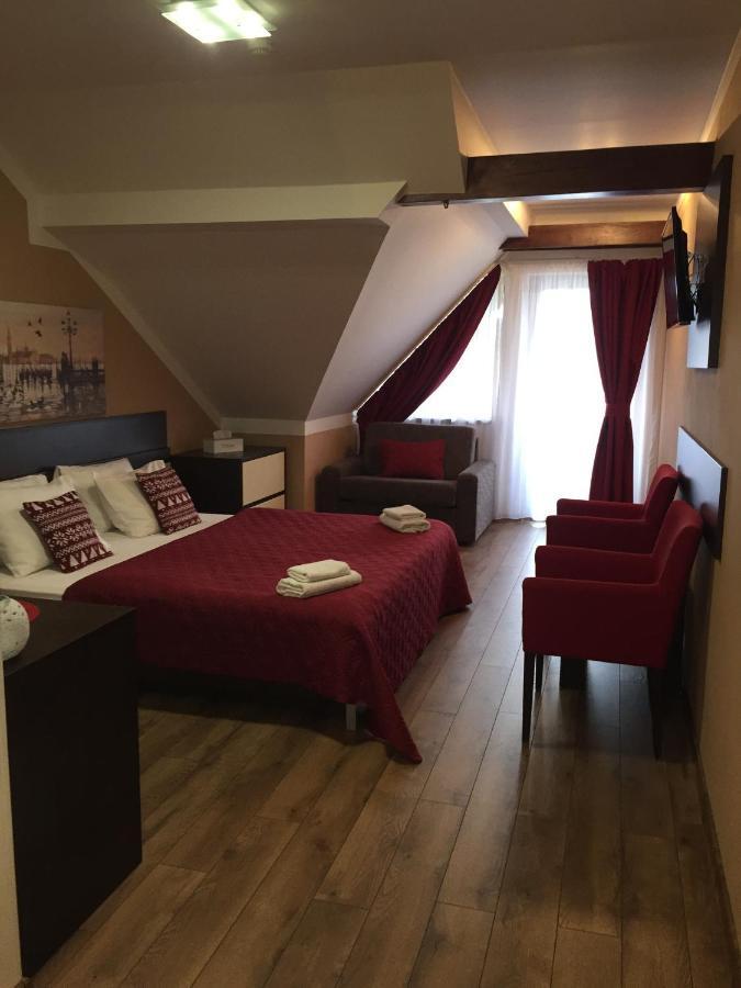 Apartman Bešeňová Exteriör bild