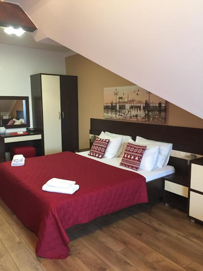 Apartman Bešeňová Exteriör bild